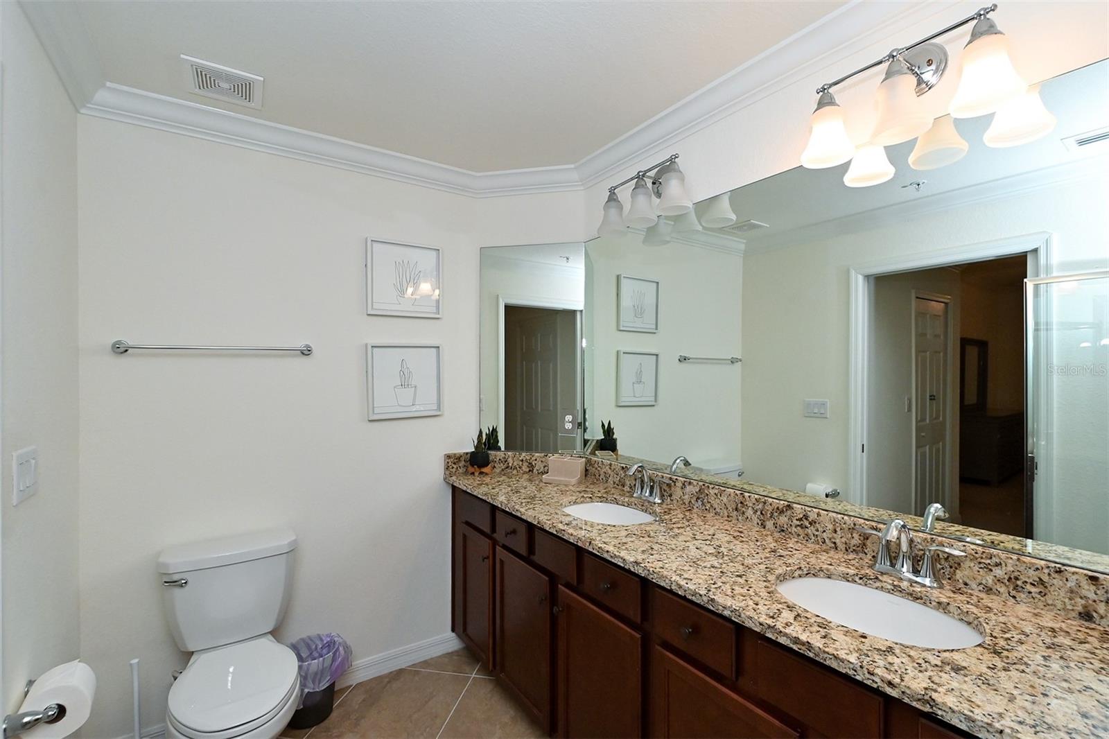 5567 PALMER CIR #104 — photo 22