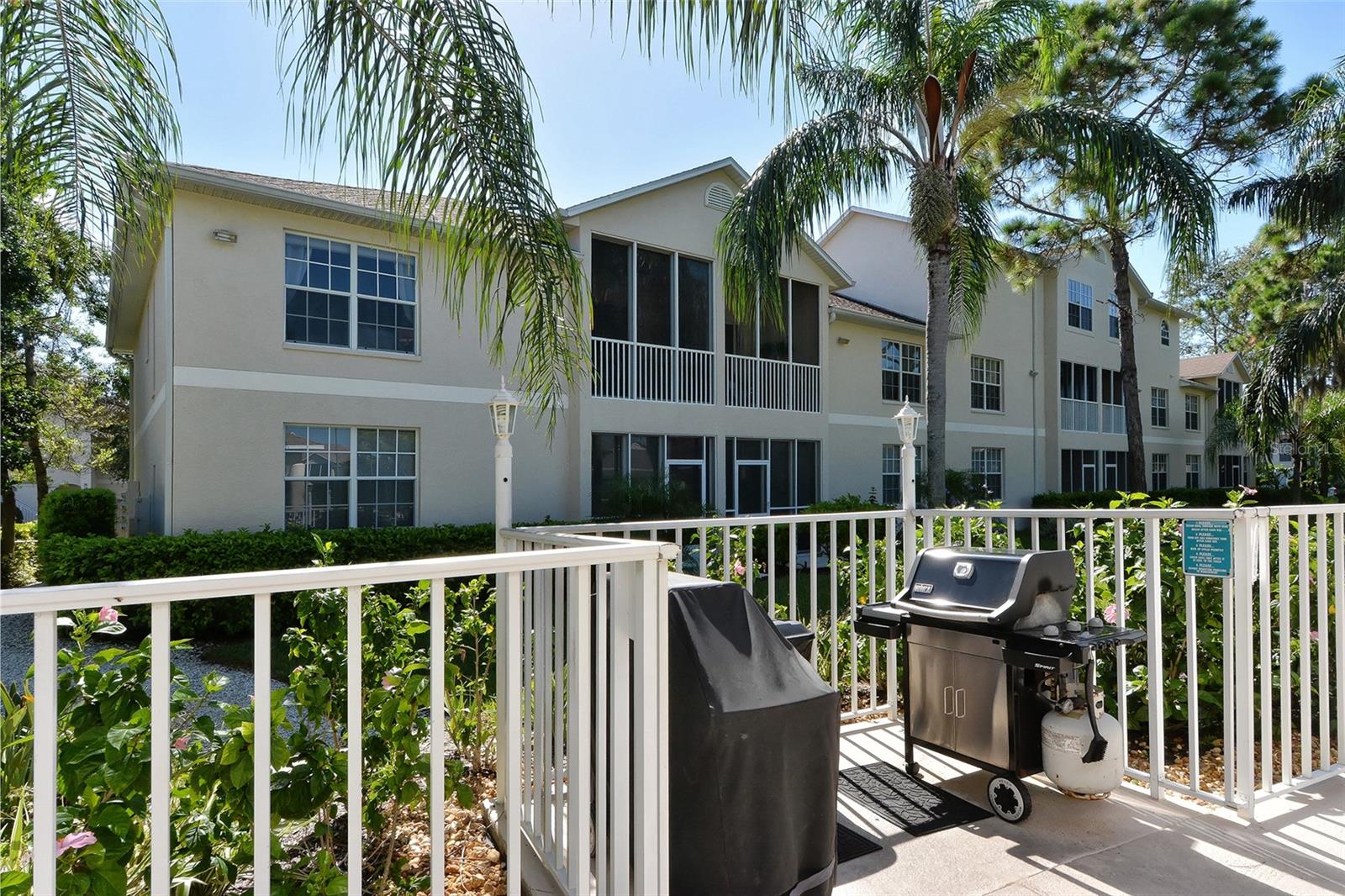 8375 GLENROSE WAY #211 — photo 38