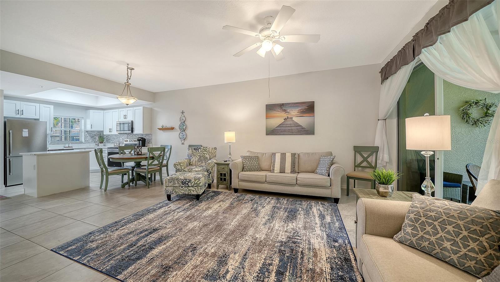 8375 GLENROSE WAY #211 — photo 10