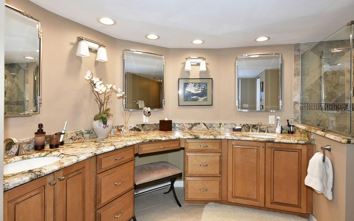 1485 GULF OF MEXICO DR #109 — photo 29