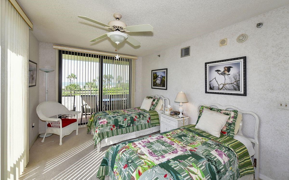1485 GULF OF MEXICO DR #109 — photo 32