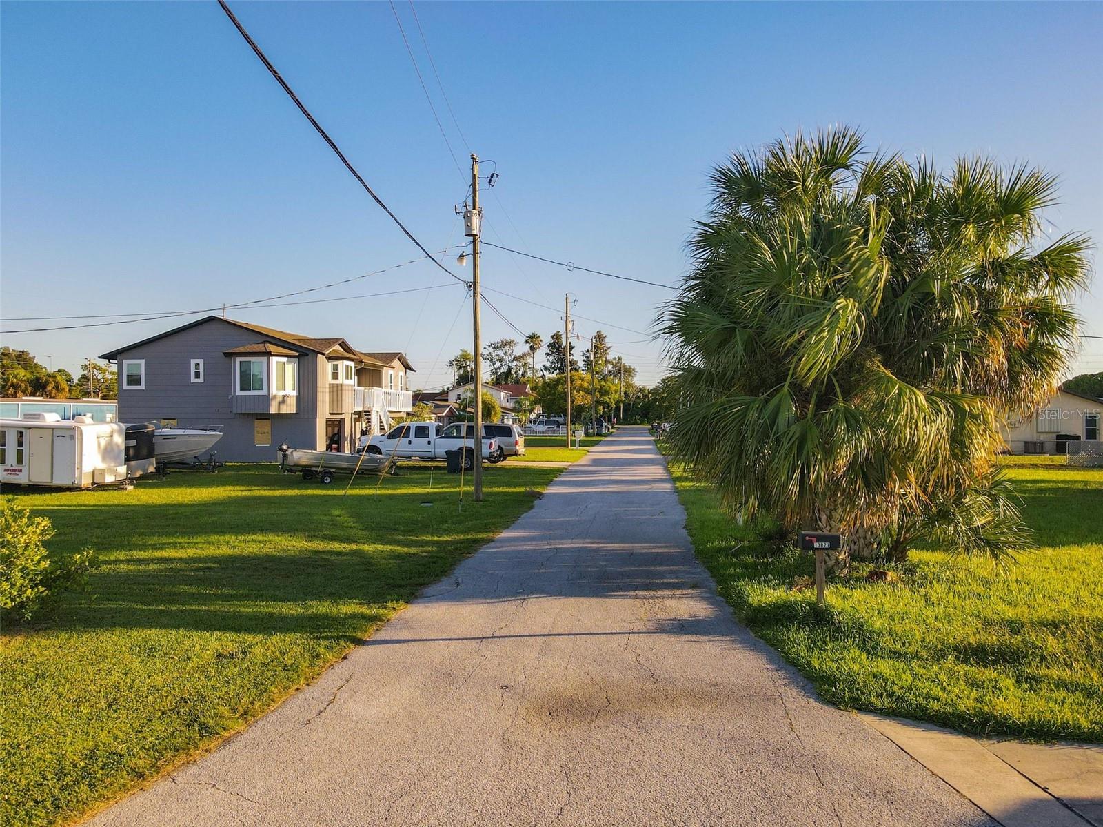 JUDY AVENUE — photo 7