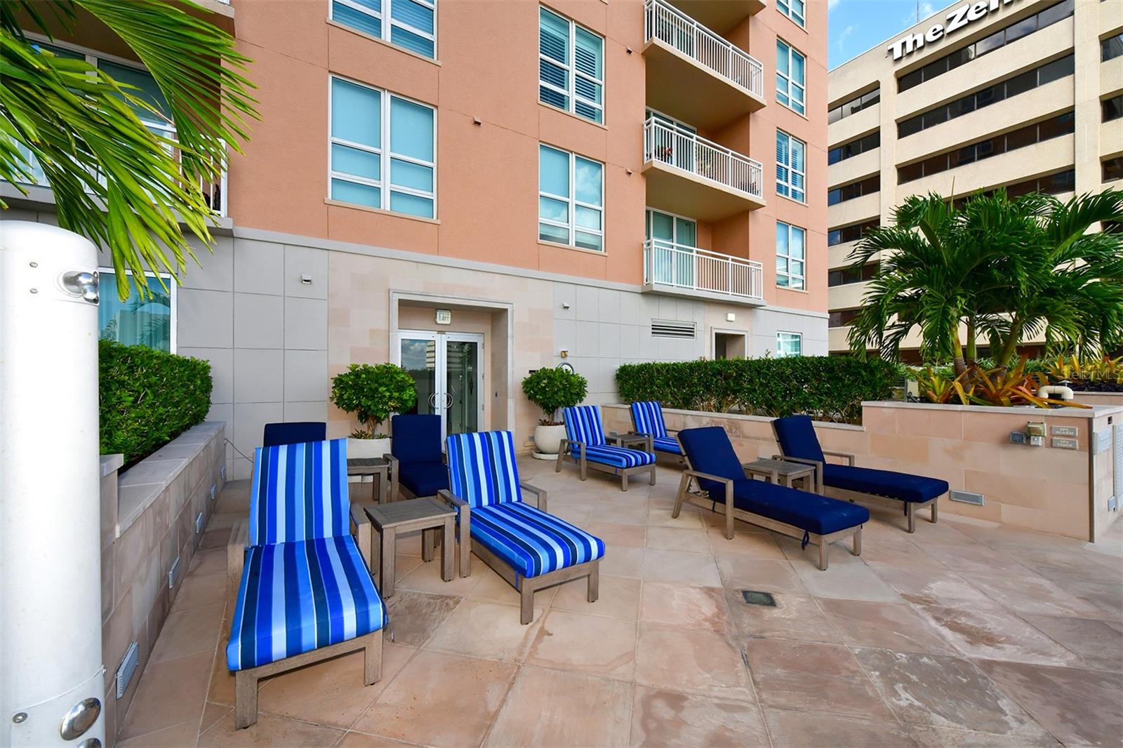 1350 MAIN ST #903 — photo 47