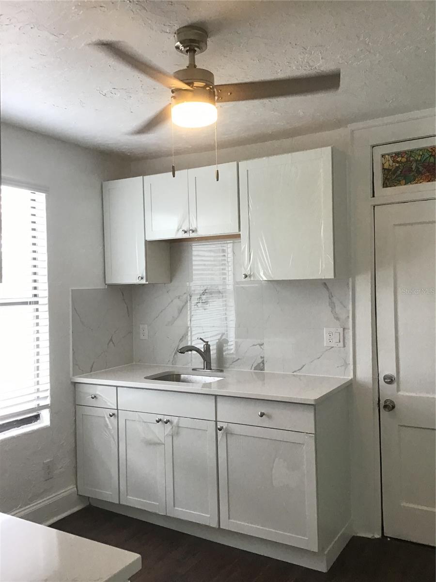 401 COLONIA LN E #15 — photo 2