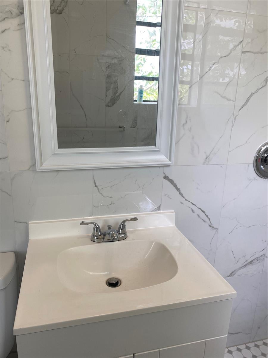 401 COLONIA LN E #15 — photo 10