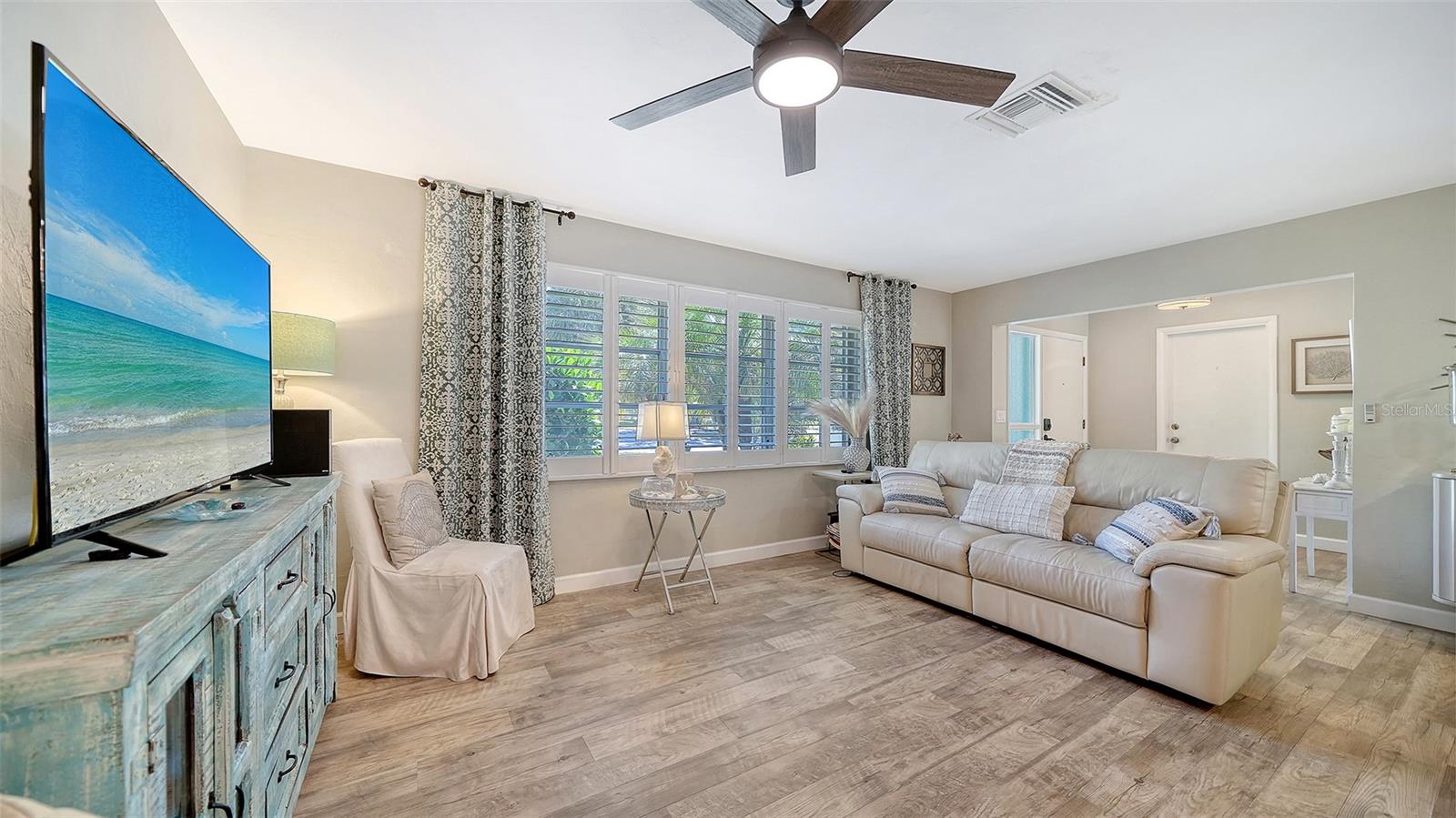 6758 S LOCKWOOD RIDGE RD — photo 11