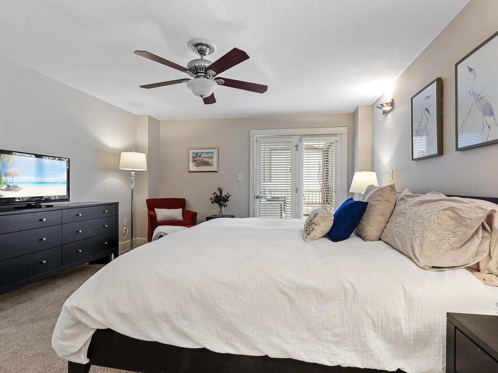 5760 MIDNIGHT PASS ROAD #208D — photo 22
