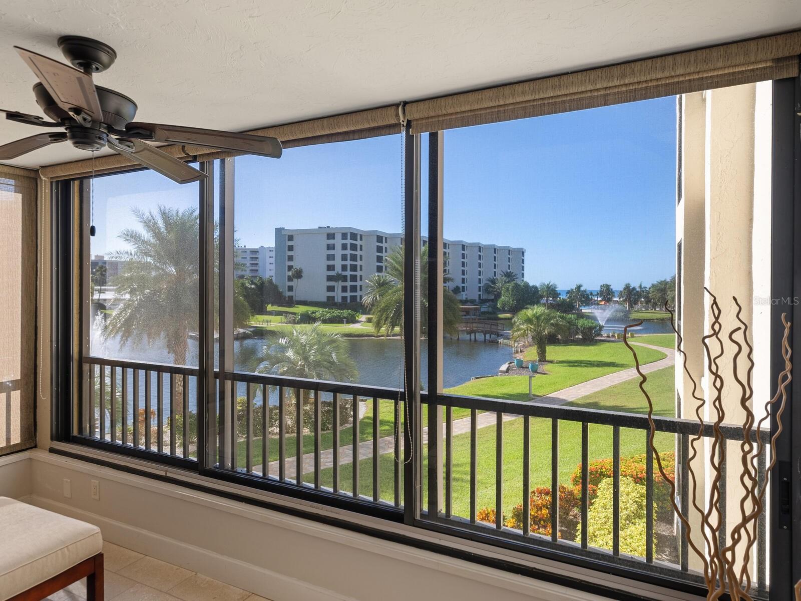 5760 MIDNIGHT PASS ROAD #208D — photo 20