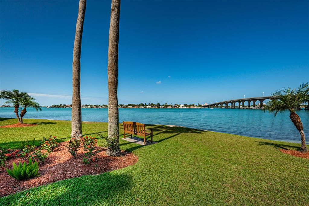 5901 BAHIA DEL MAR CIR #122 — photo 17