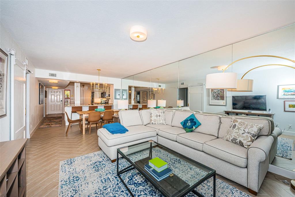 5901 BAHIA DEL MAR CIR #122 — photo 7