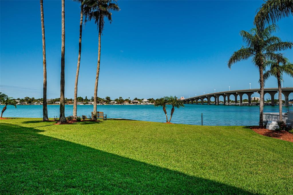 5901 BAHIA DEL MAR CIR #122 — photo 16