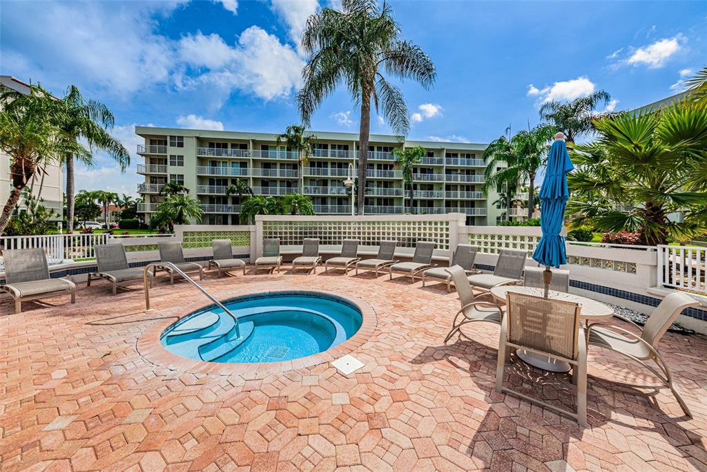 5901 BAHIA DEL MAR CIR #122 — photo 19