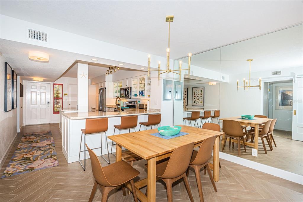 5901 BAHIA DEL MAR CIR #122 — photo 4