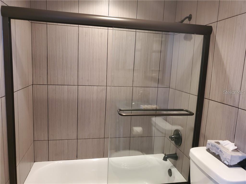 1050 LONGBOAT CLUB RD #1006 — photo 30