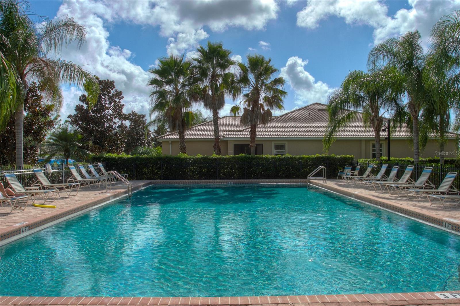 905 FAIRWAY COVE LN #205 — photo 40