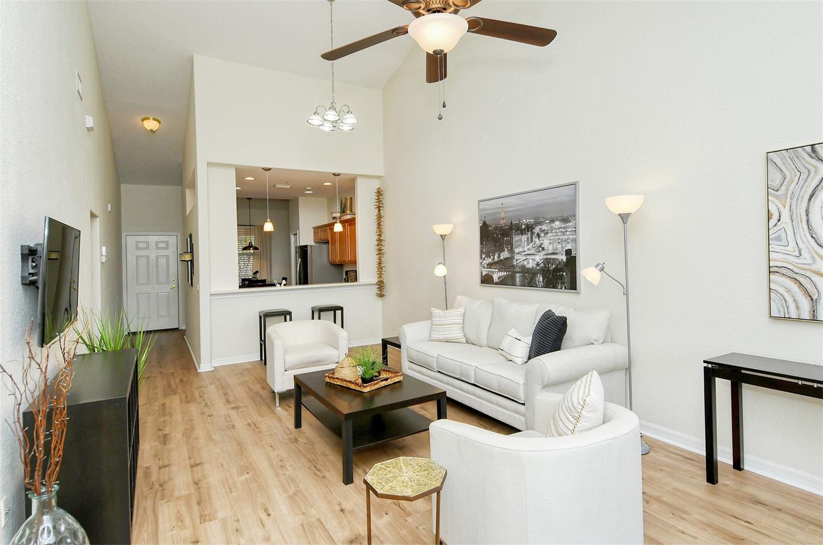 905 FAIRWAY COVE LN #205 — photo 7