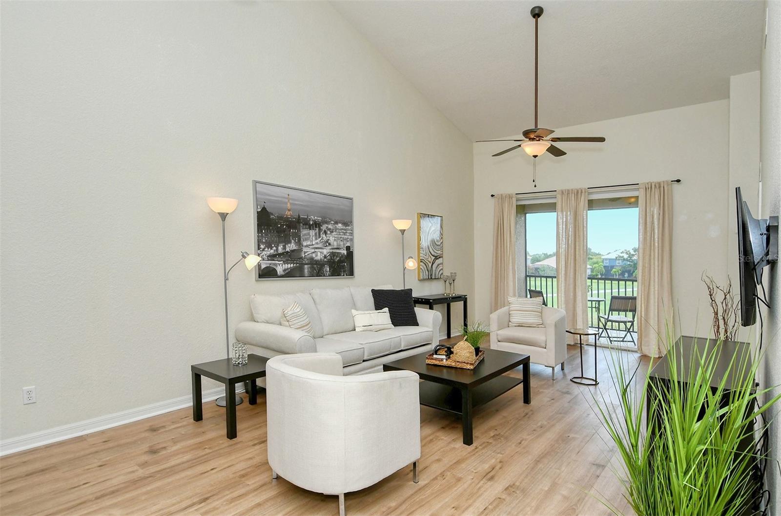 905 FAIRWAY COVE LN #205 — photo 4