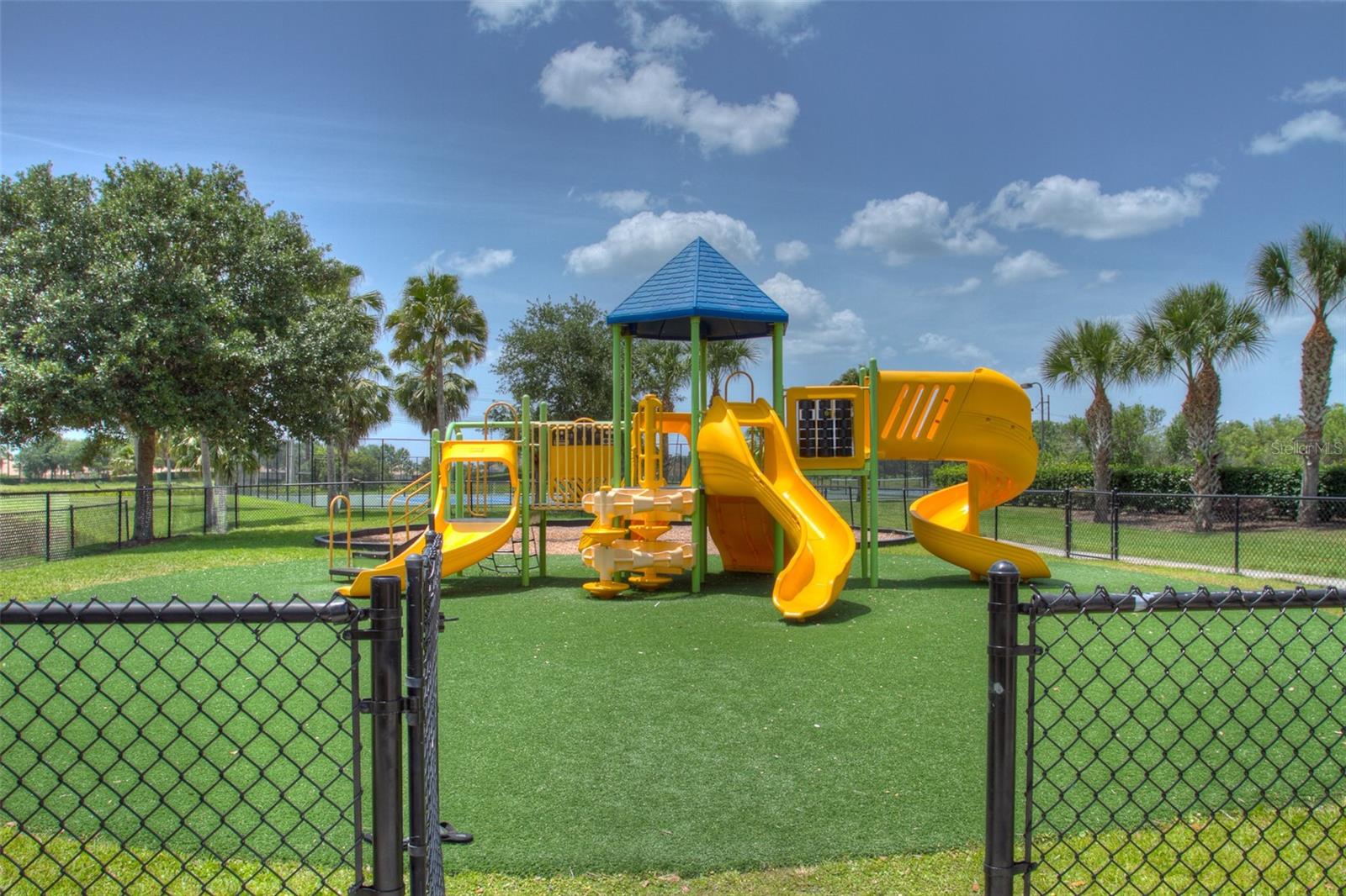 905 FAIRWAY COVE LN #205 — photo 37