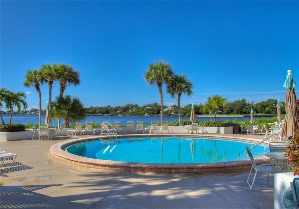 1622 STICKNEY POINT RD #22-202 — photo 25