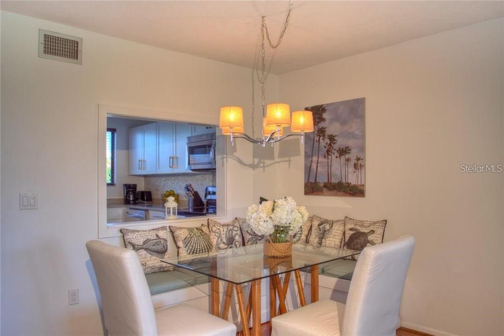1622 STICKNEY POINT RD #22-202 — photo 9