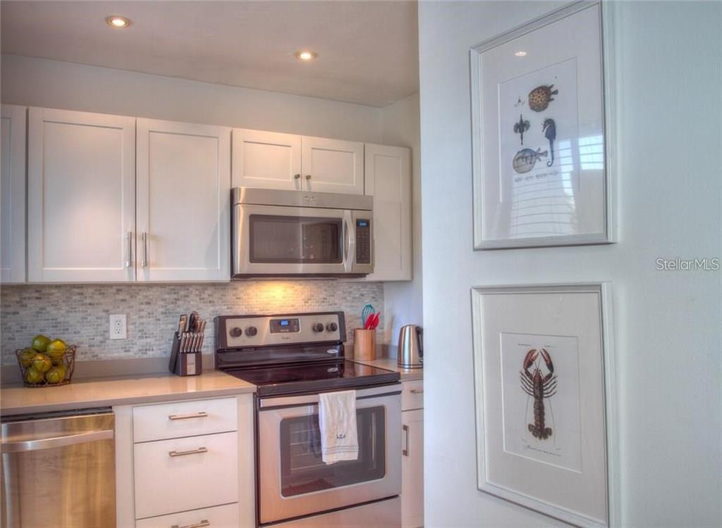 1622 STICKNEY POINT RD #22-202 — photo 11