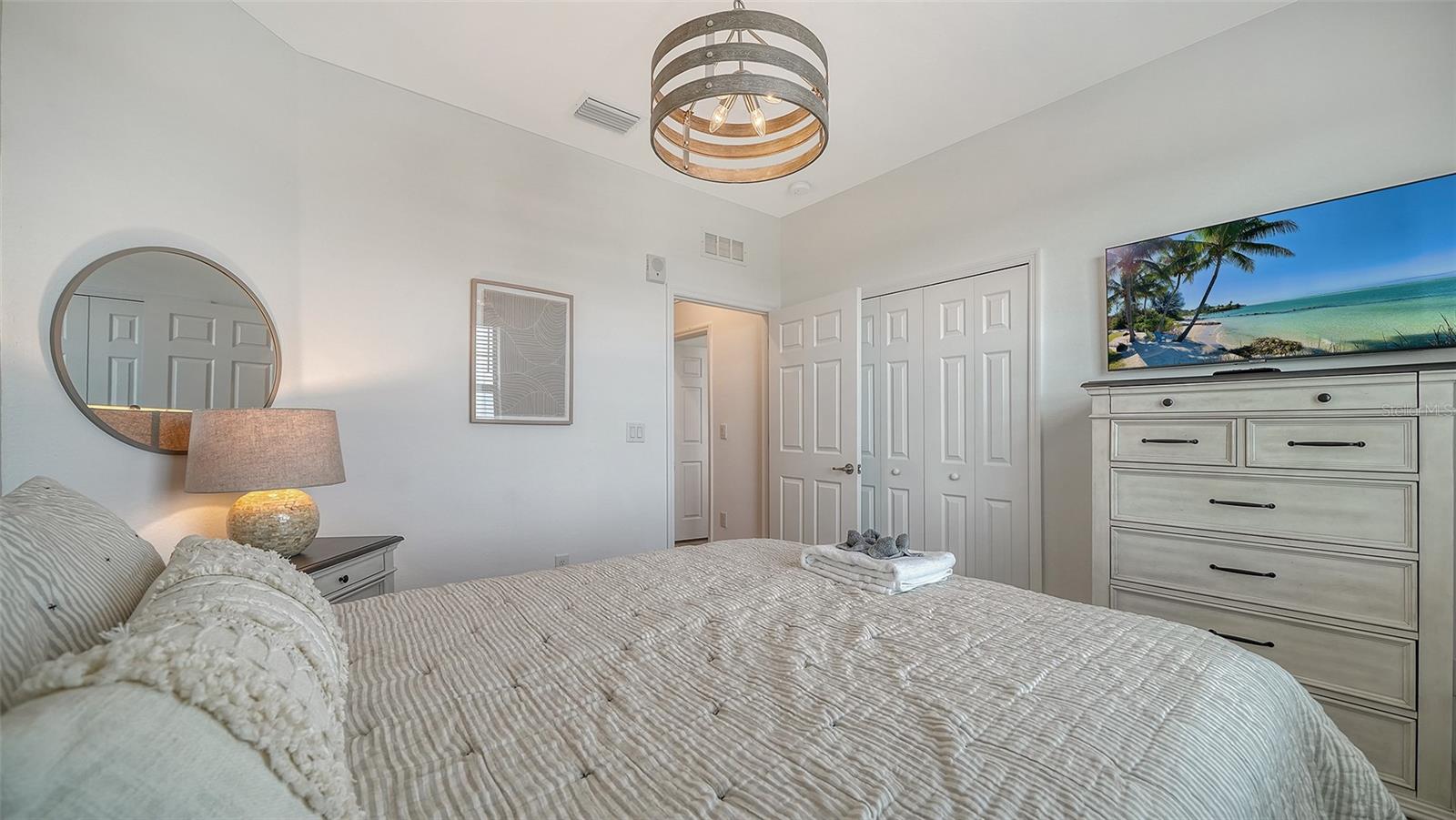 18114 GAWTHROP DR #308 — photo 24