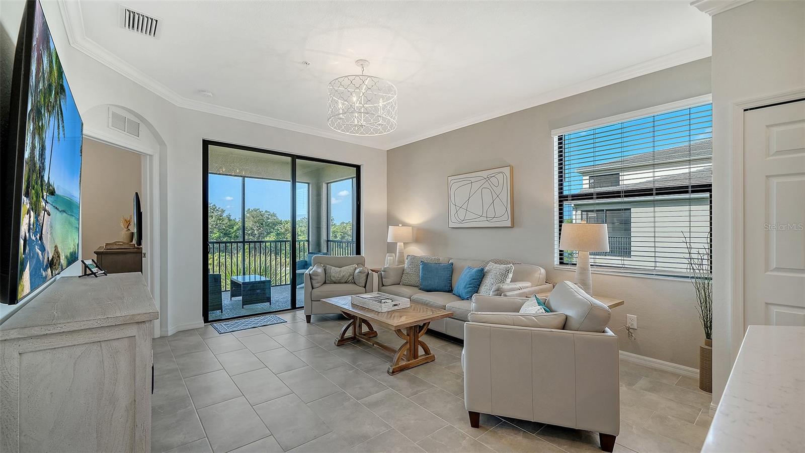 18114 GAWTHROP DR #308 — photo 4
