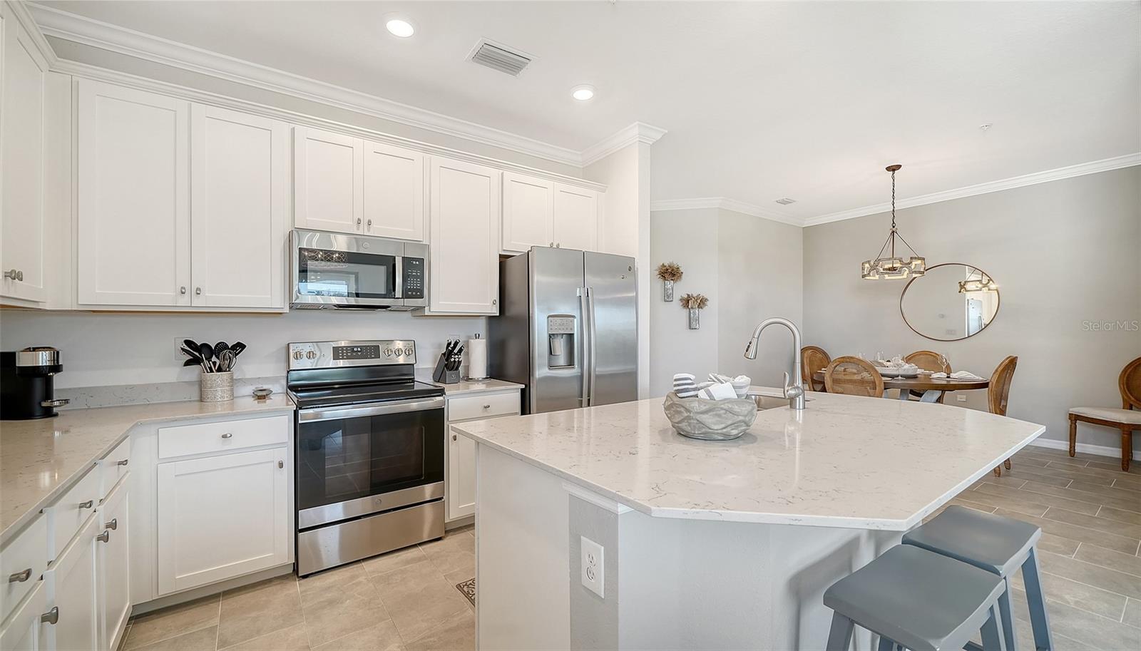 18114 GAWTHROP DR #308 — photo 14