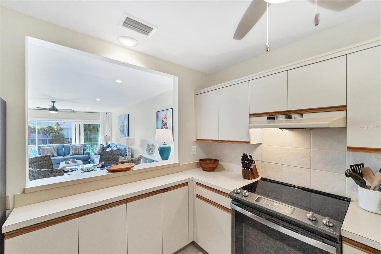 500 S WASHINGTON DR #18B — photo 6