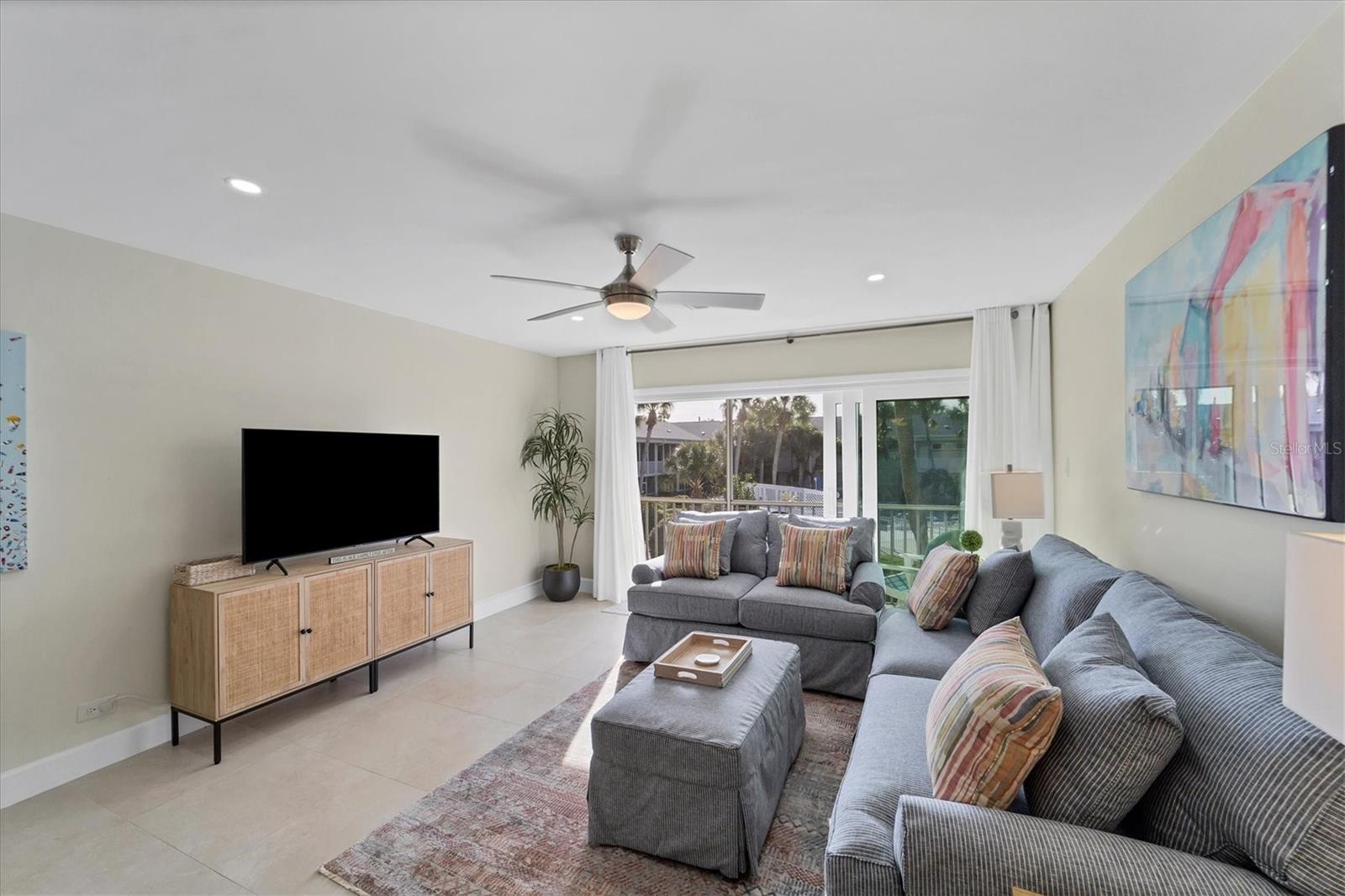 500 S WASHINGTON DR #18B — photo 16