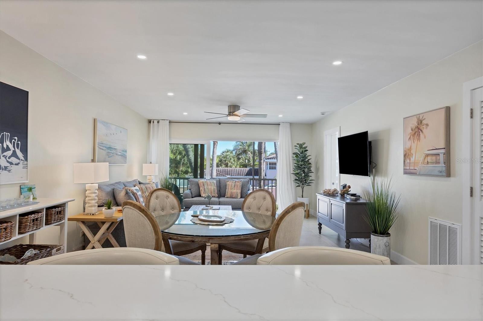 500 S WASHINGTON DR #6B — photo 10