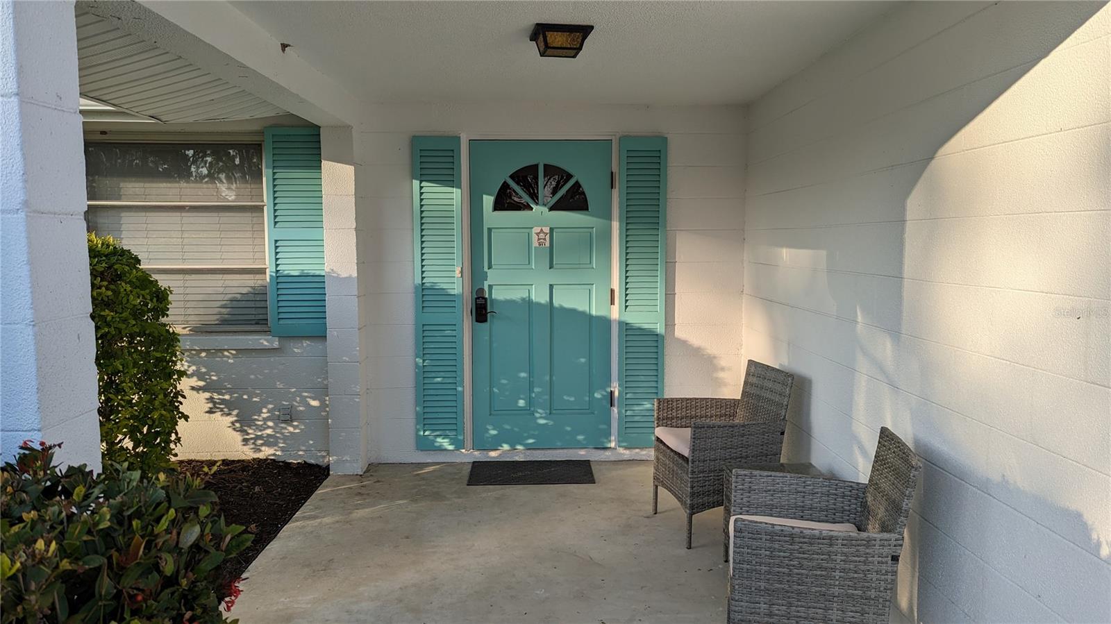 567 BRADENTON RD — photo 3