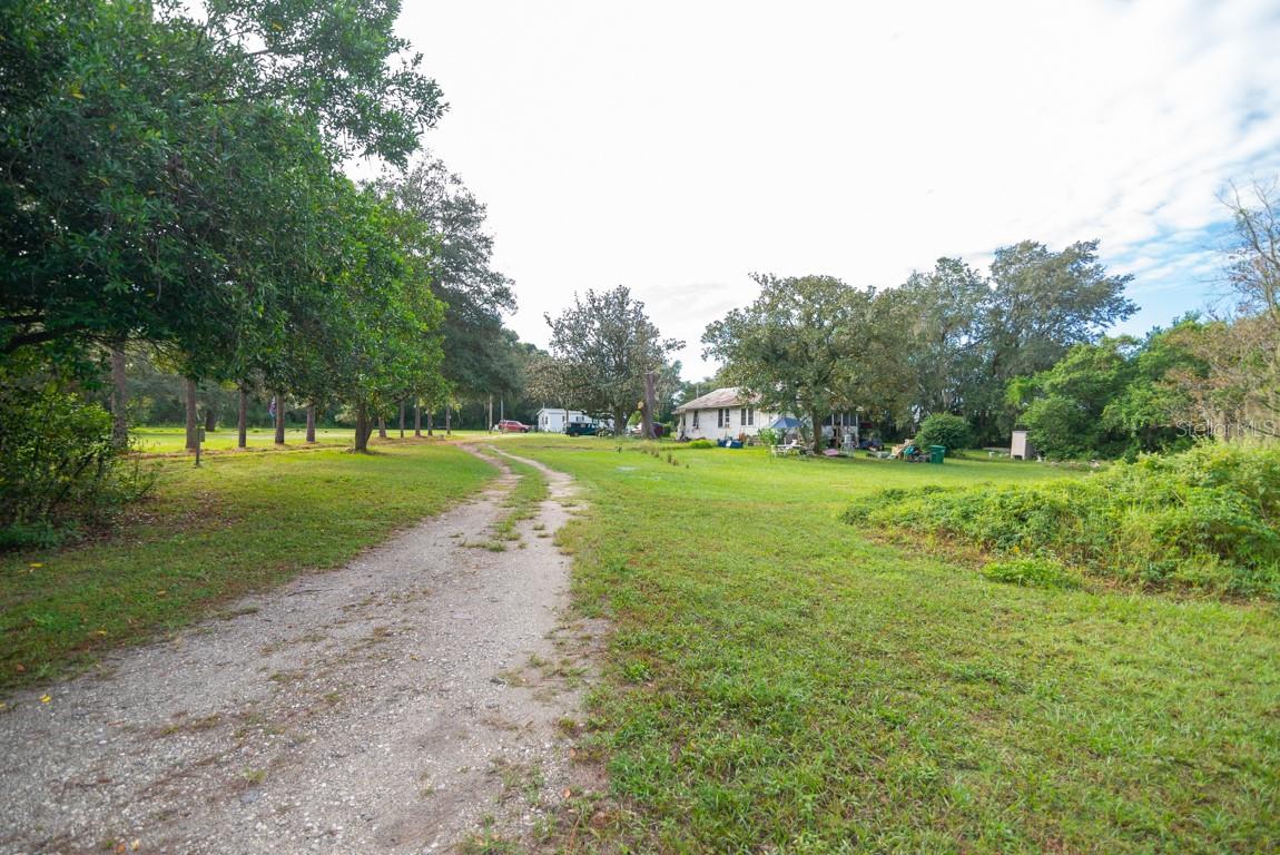 9358 HARNEY RD — photo 4