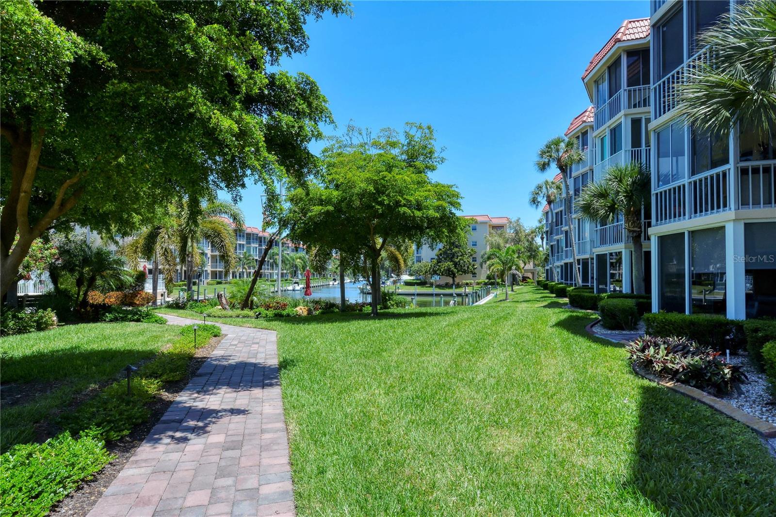 1257 S PORTOFINO DR #38ALBA — photo 35