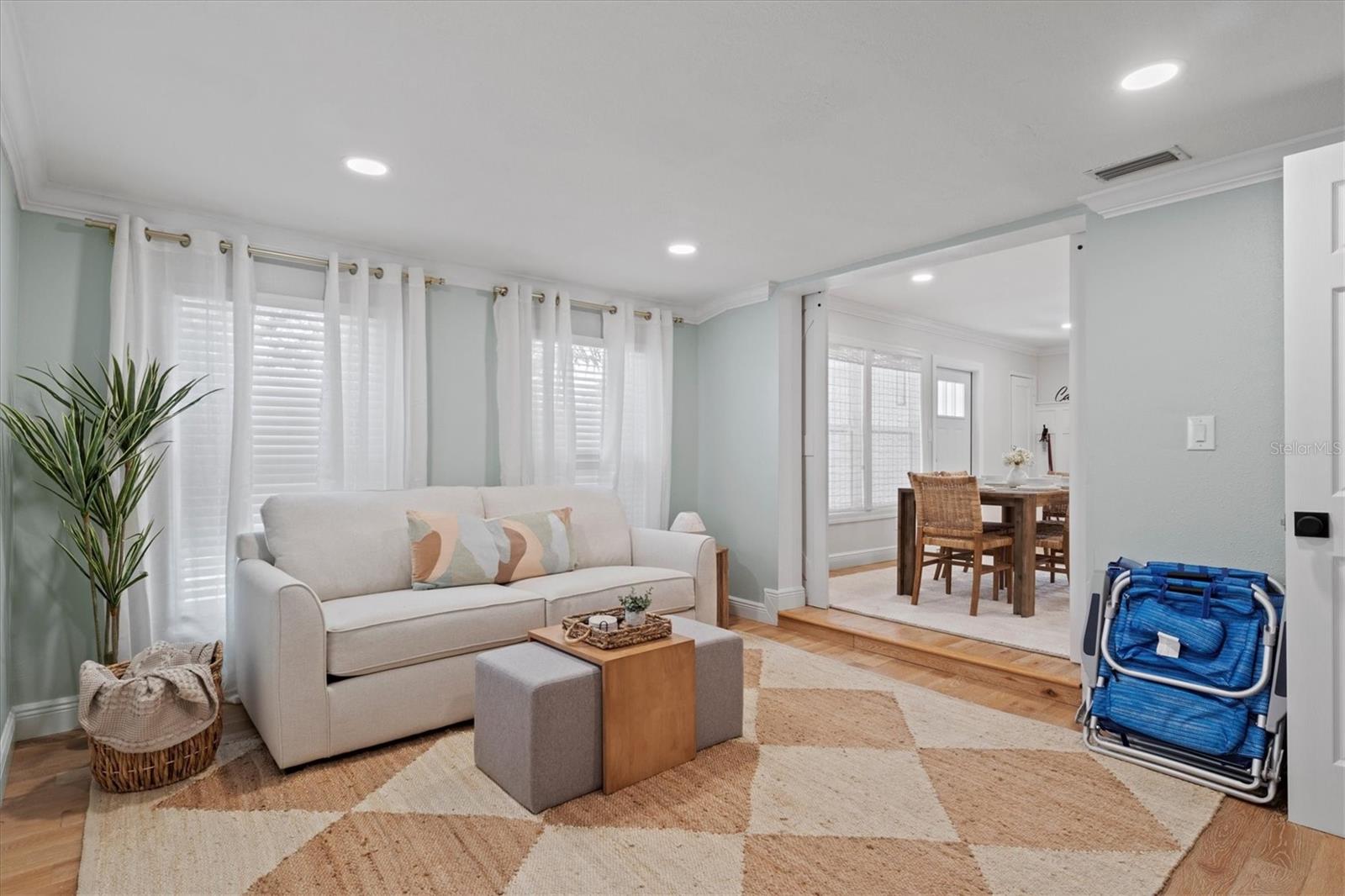 326 S LIME AVE — photo 17