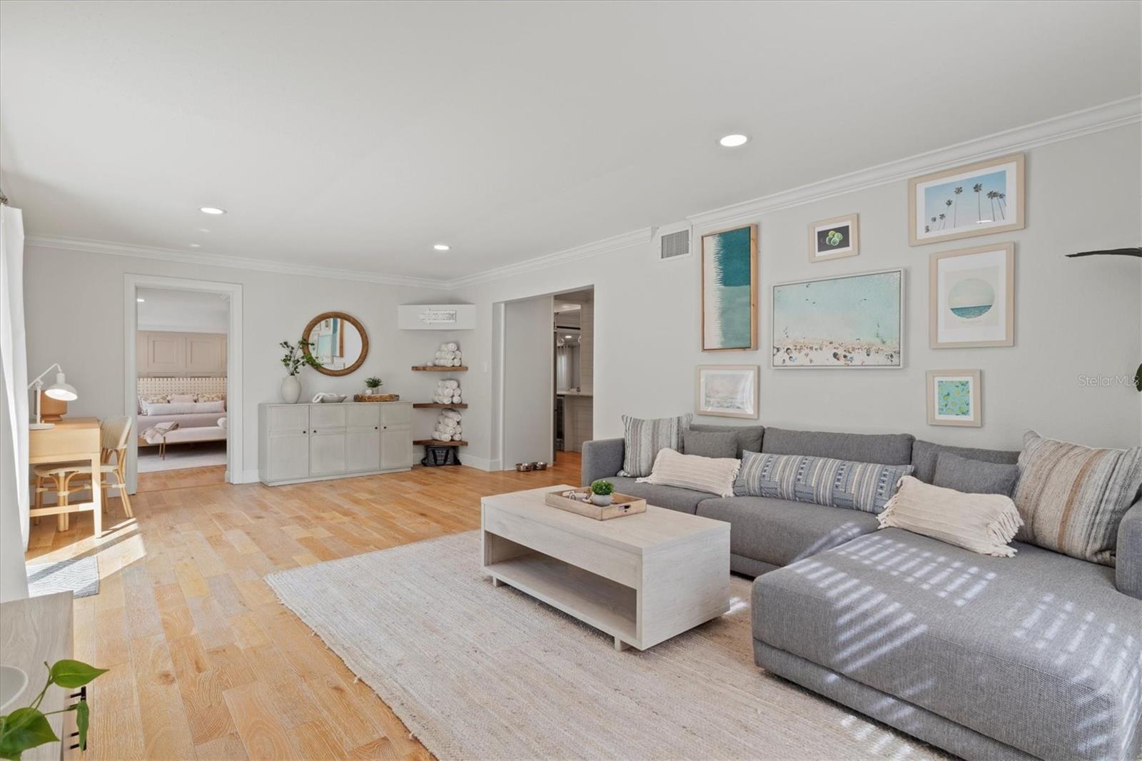 326 S LIME AVE — photo 11