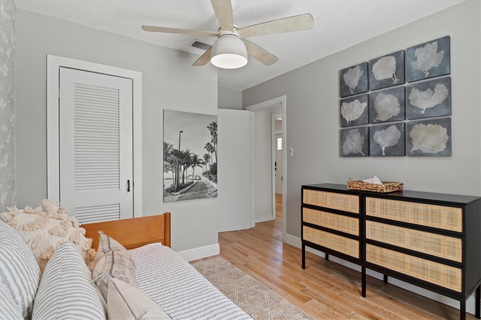 326 S LIME AVE — photo 32