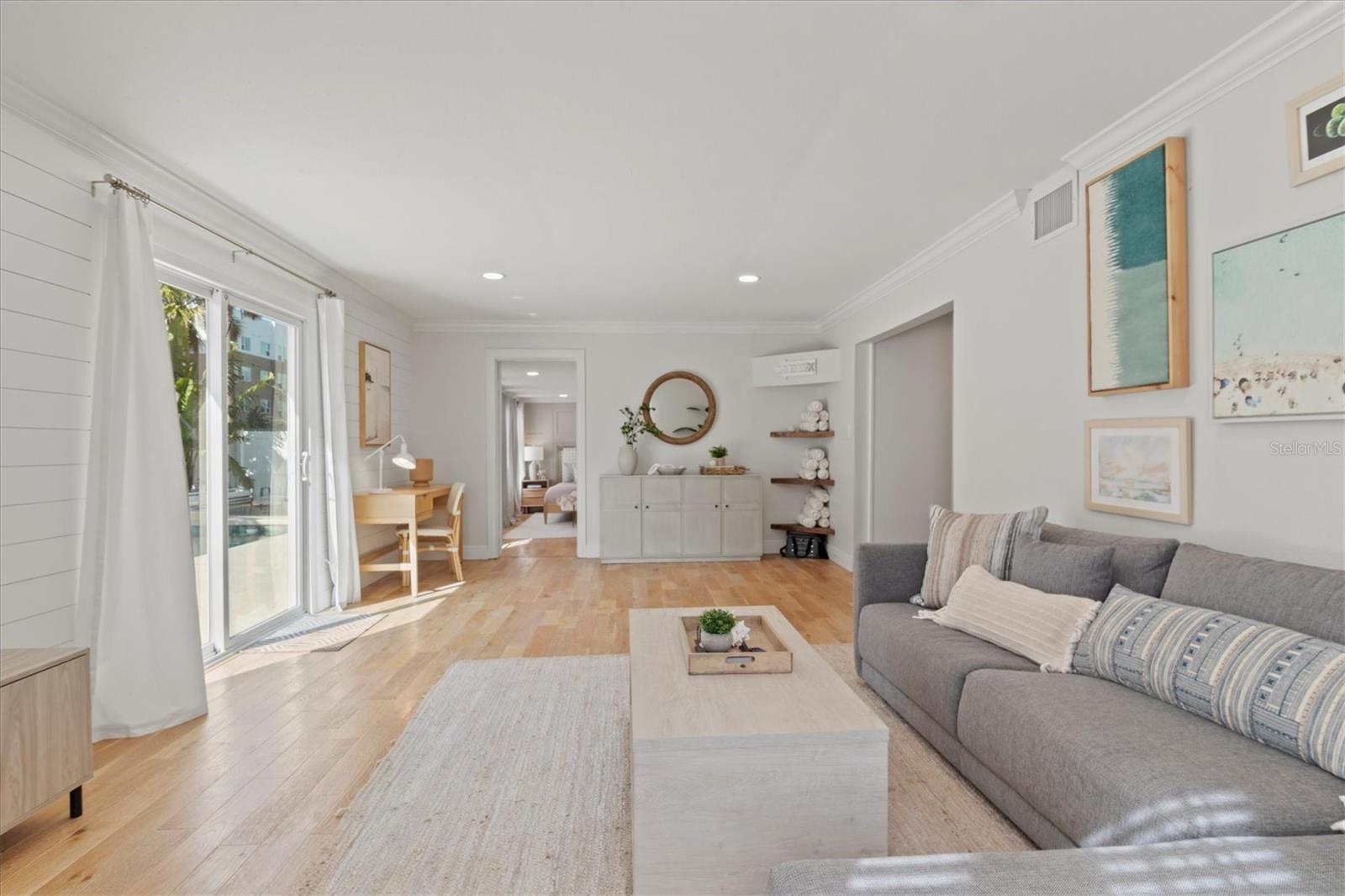 326 S LIME AVE — photo 9