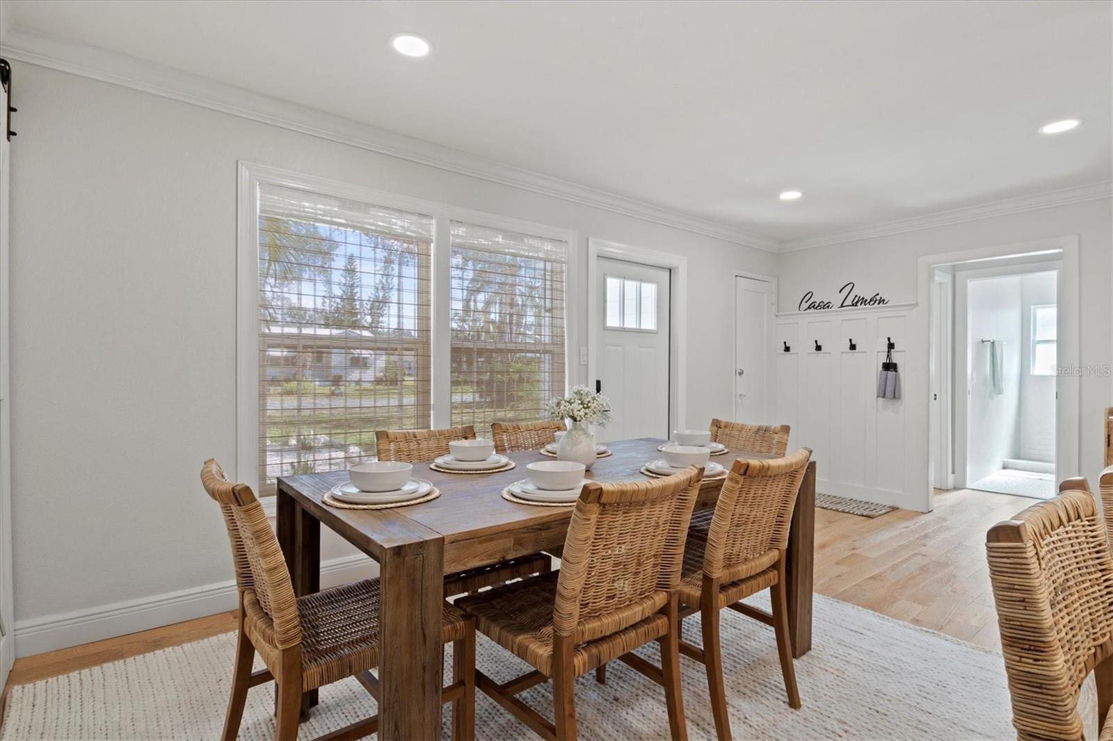 326 S LIME AVE — photo 15