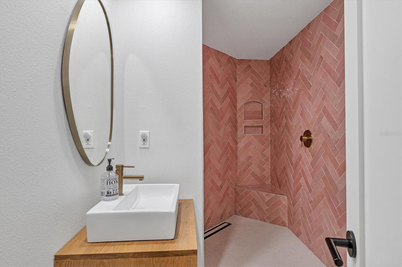2441 NOVUS ST — photo 26