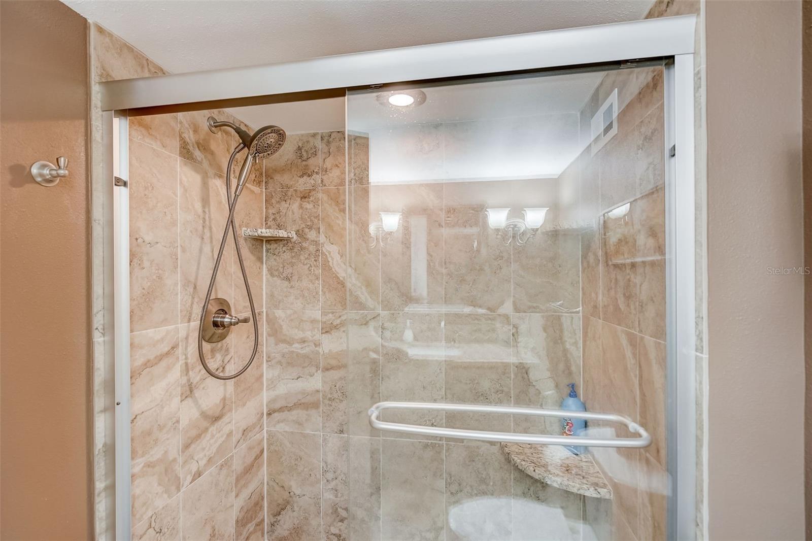 2425 GULF OF MEXICO DR #14B — photo 16