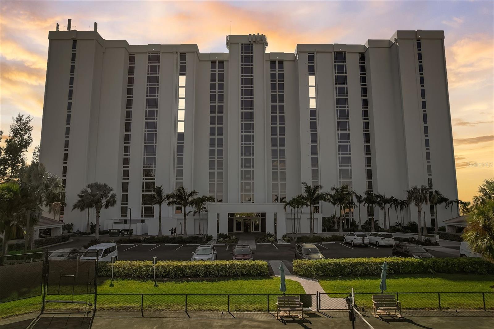 2425 GULF OF MEXICO DR #14B — photo 45