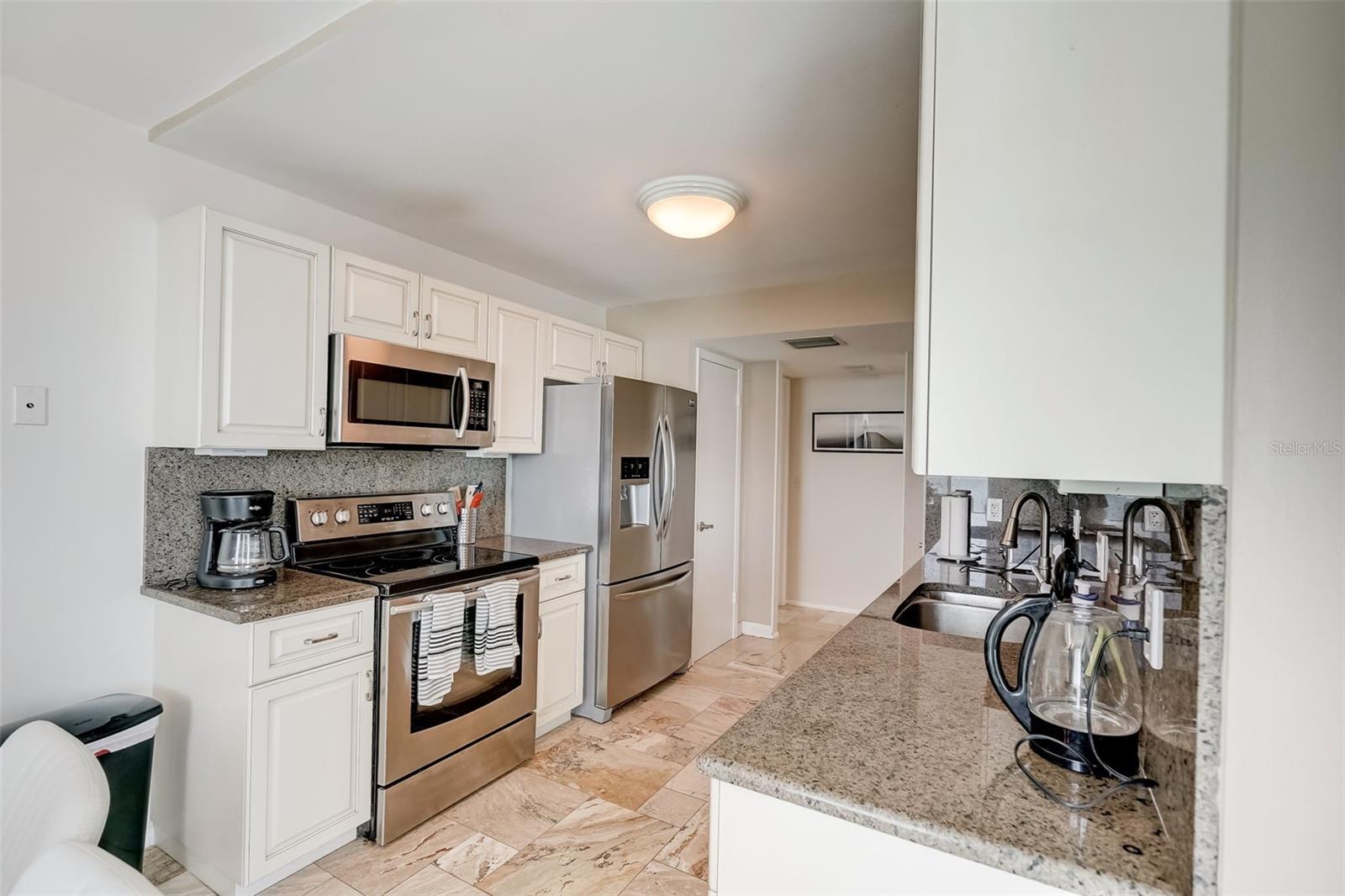 2425 GULF OF MEXICO DR #14B — photo 8