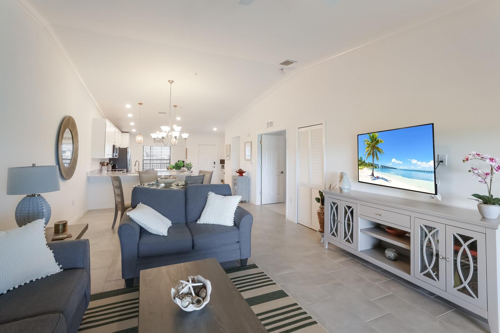 5721 PALMER CIR #201 — photo 16
