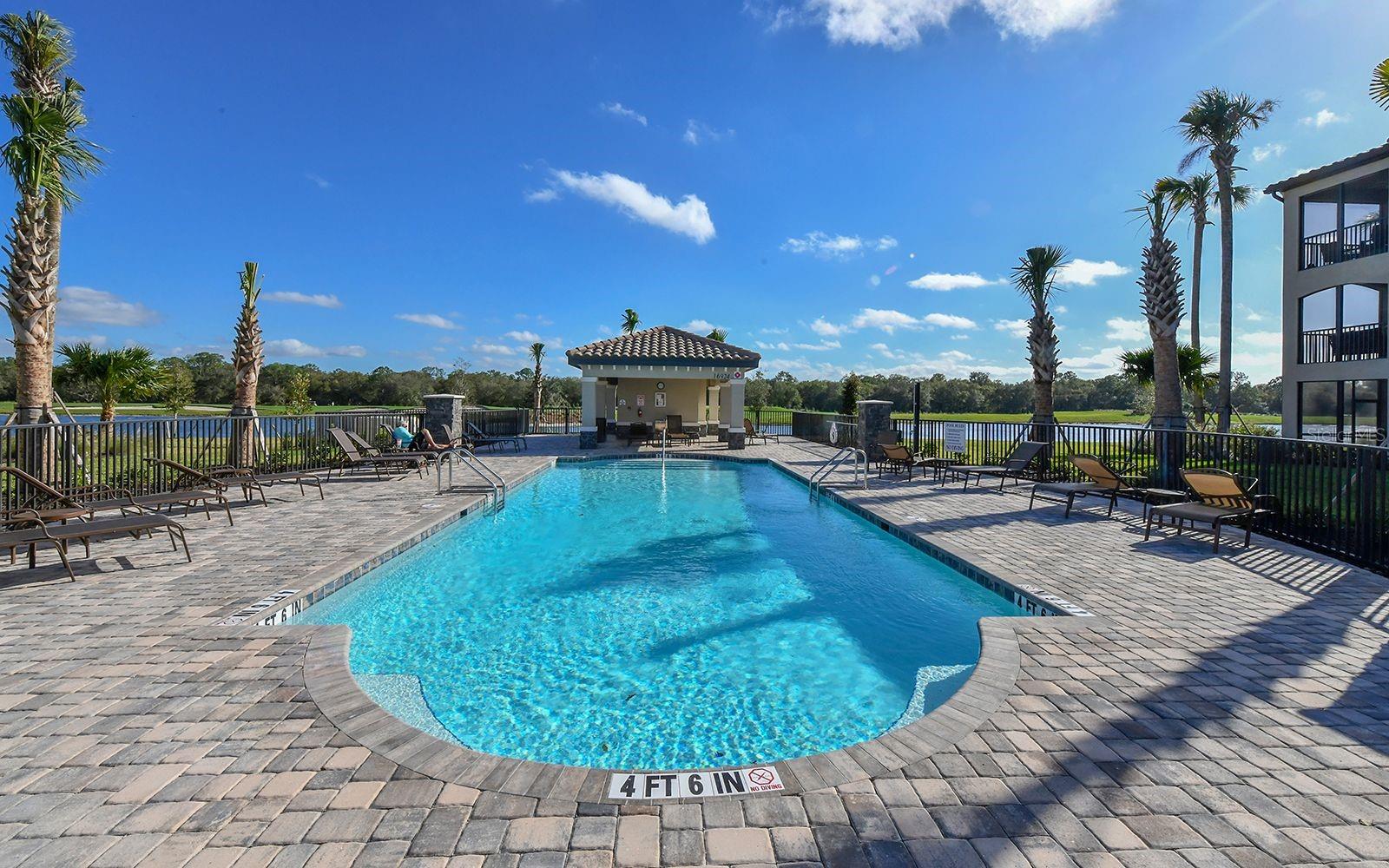 5721 PALMER CIR #201 — photo 31