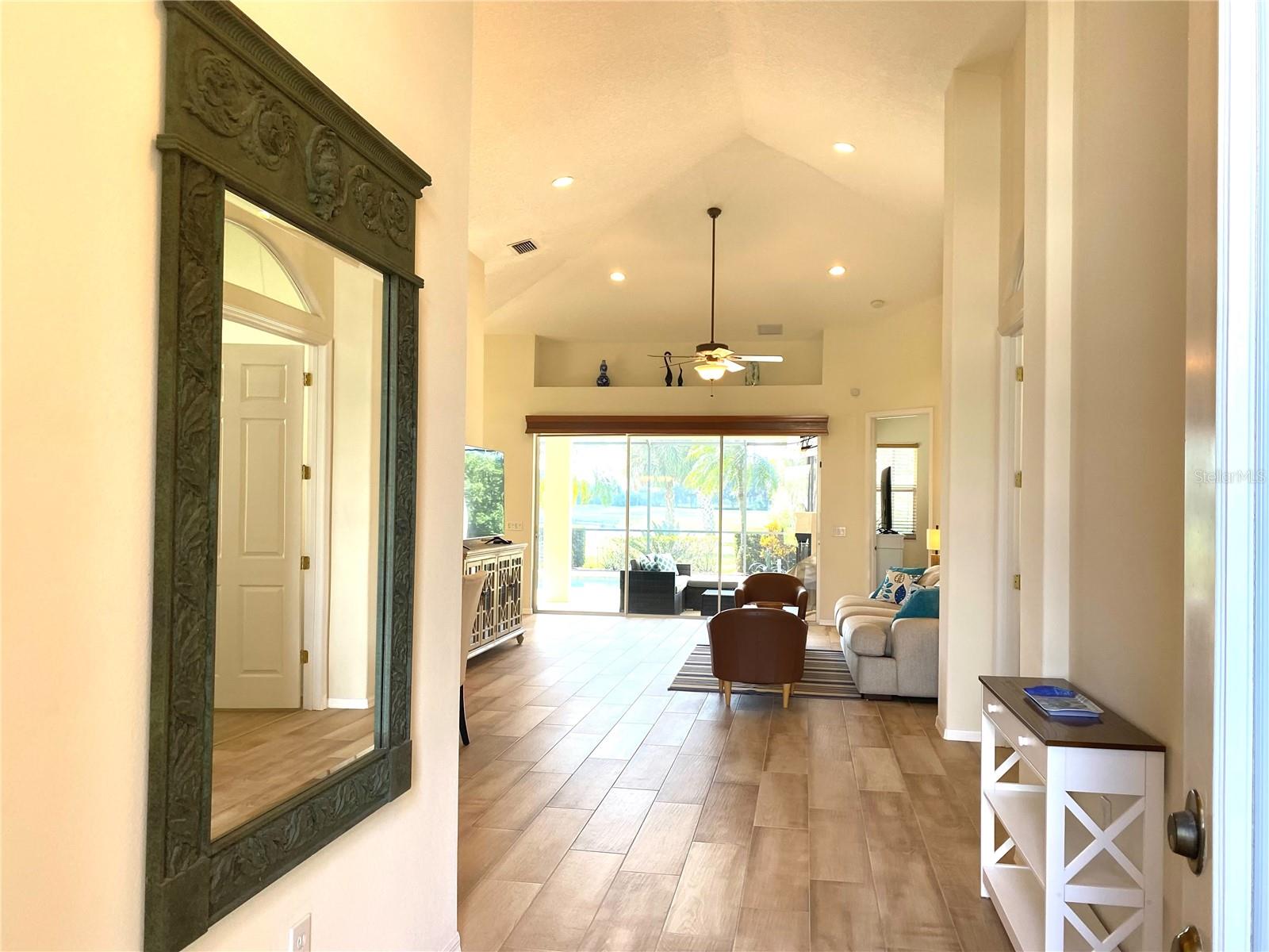 6372 ROOKERY CIR — photo 3