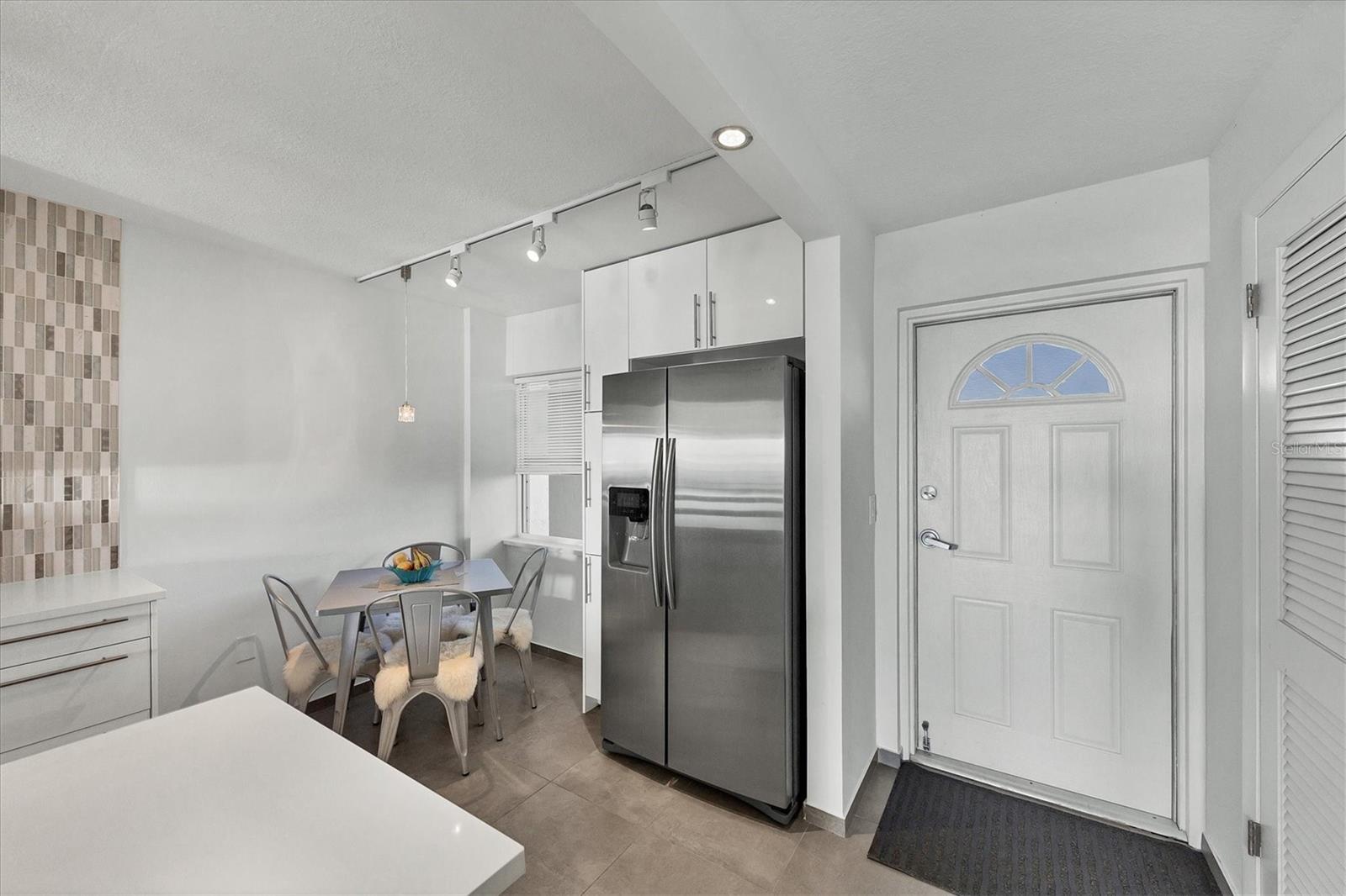 20 WHISPERING SANDS DR #903 — photo 9