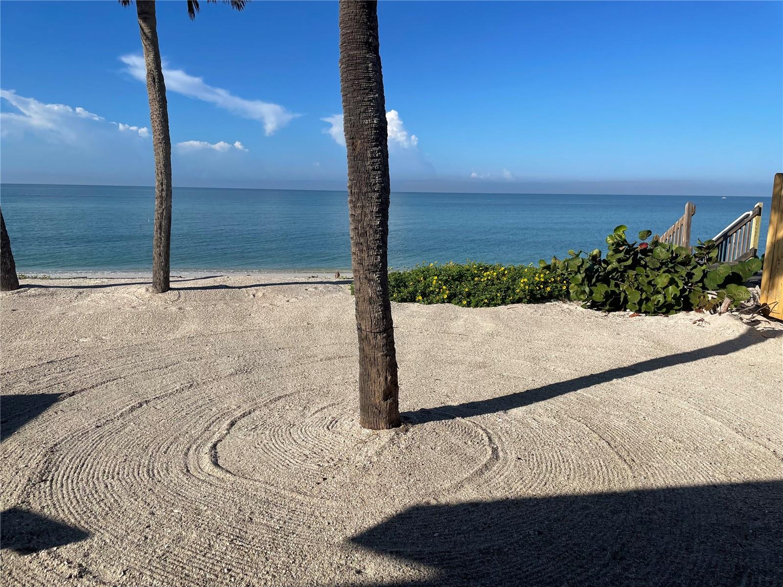 2709 CASEY KEY RD — photo 2