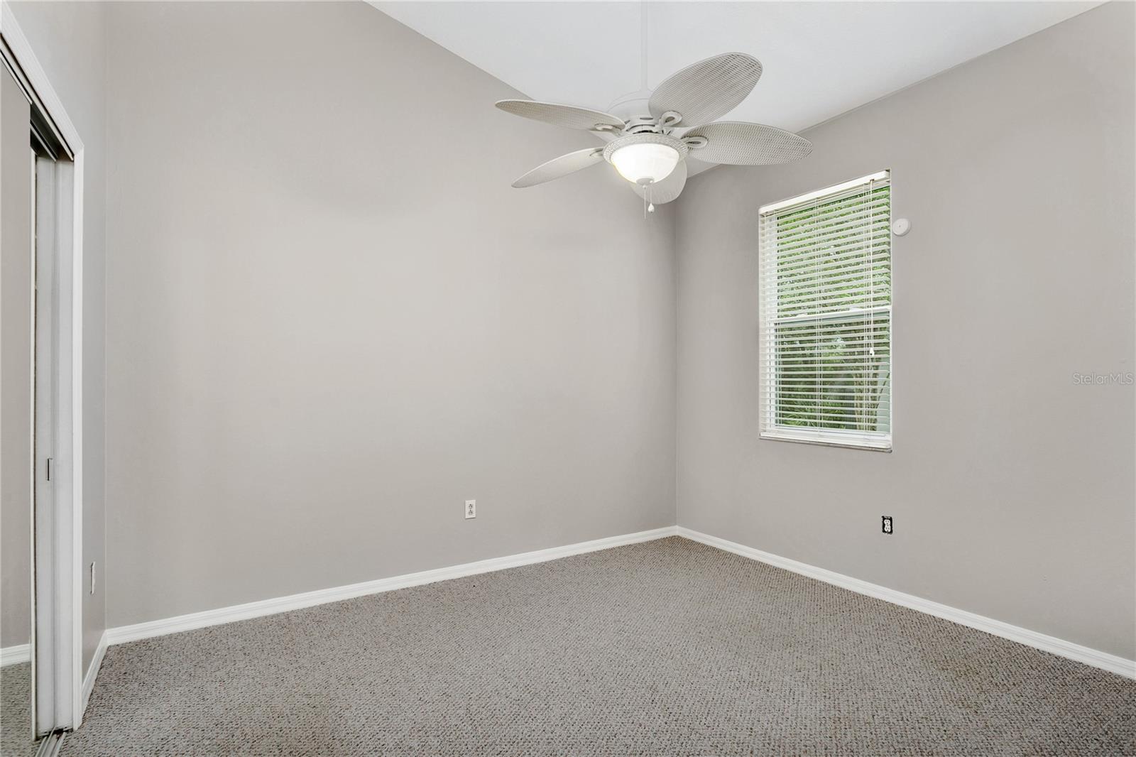 11933 DERBYSHIRE DR — photo 20