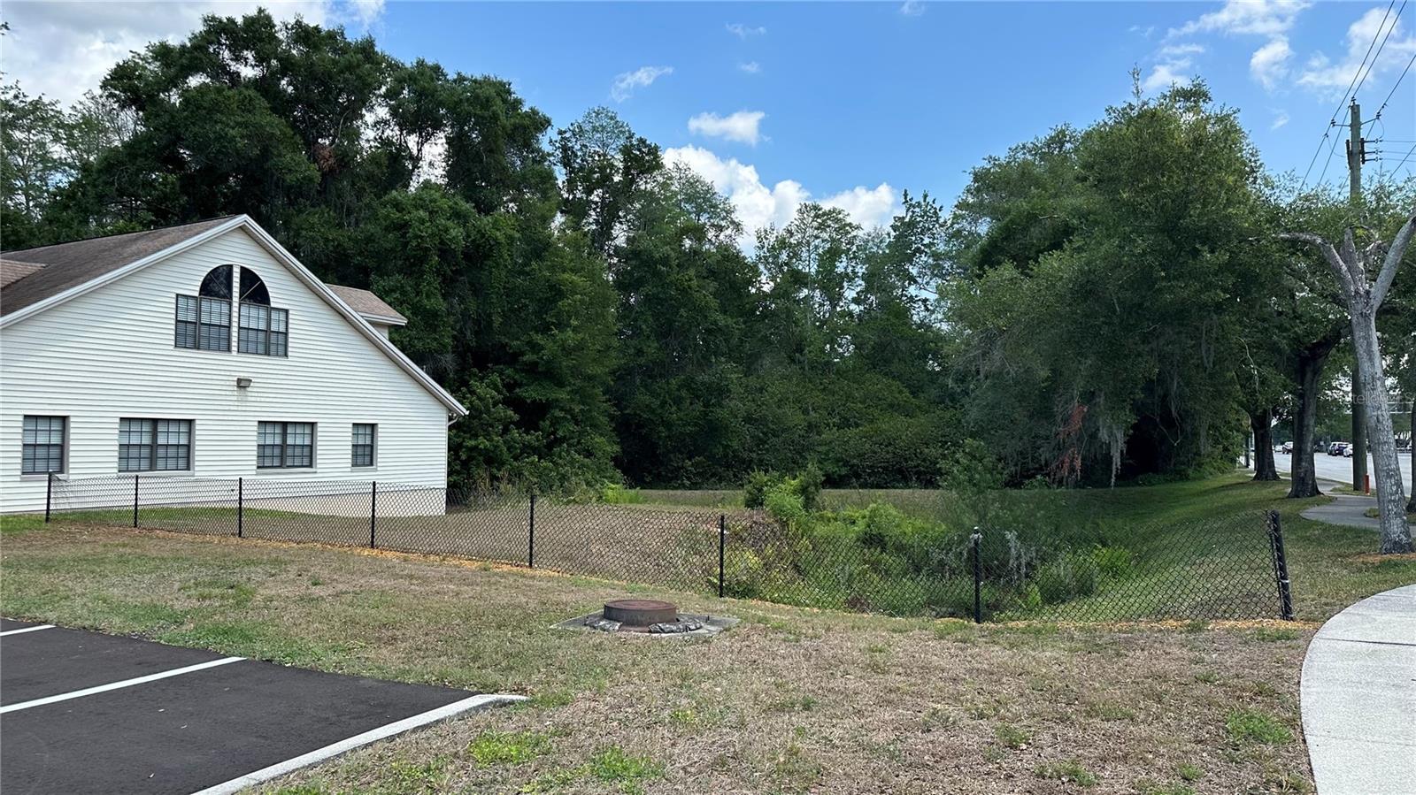 209 CRYSTAL GROVE BLVD — photo 8